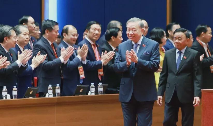 开云-苏林时代：越南的选择与放弃